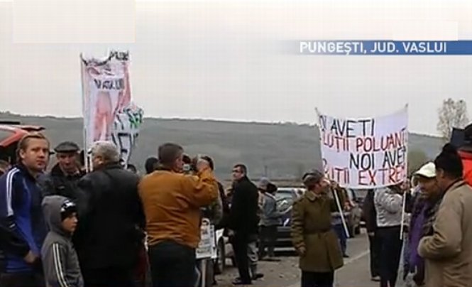 24 noiembrie - referendum pentru gazele de şist, la Pungeşti. Viceprimar: Votul nu va avea niciun efect. Localnici: Retragerea Chevron, o minciună