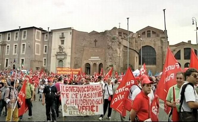 Italia, paralizată de o grevă generală a sindicatelor