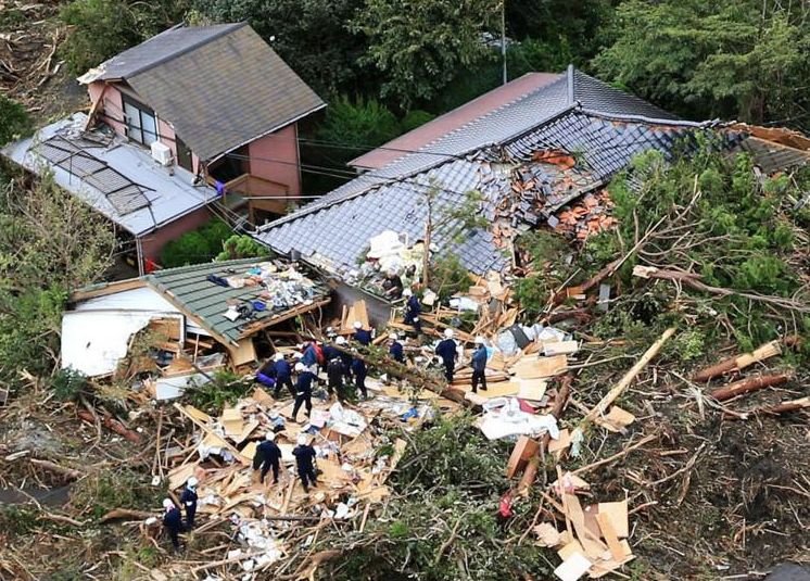 &quot;Toţi cei pe care îi cunoşteam au murit&quot;. Bilanţul provizoriu după trecerea taifunului Wipha prin Japonia