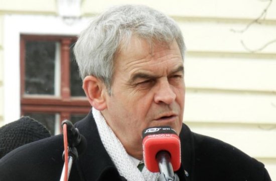 Zi decisivă pentru europarlamentarul Laszlo Tokes. Comisia de onoare a Ordinului Steaua României discută despre retragerea decoraţiei