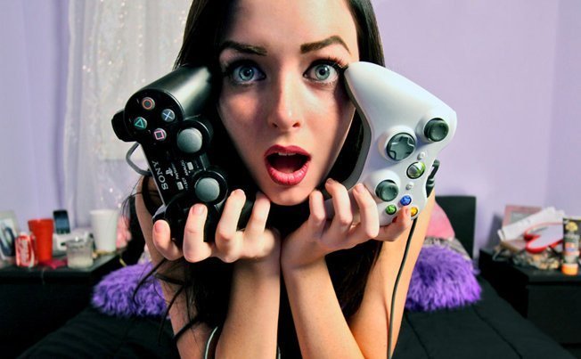Concluzii INCREDIBILE: Femeile pasionate de jocuri video au o percepţie deformată despre sine