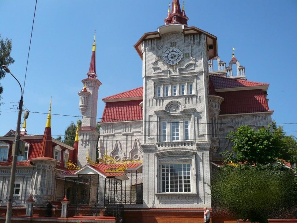 Ce credeţi că reprezintă această "casă"? Ruşii se mândresc cu ea 231141