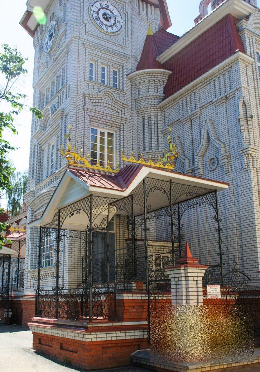 Ce credeţi că reprezintă această "casă"? Ruşii se mândresc cu ea 231150