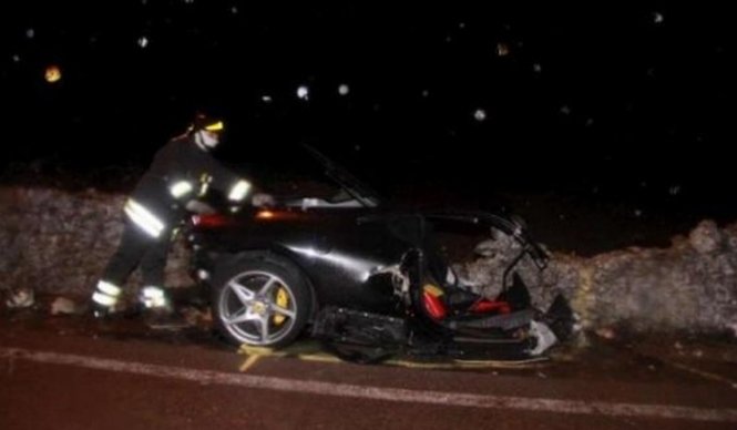 Tragedie românească pe o şosea din Italia. Doi români au murit şi alţi trei conaţionali sunt grav răniţi, în urma unui accident rutier