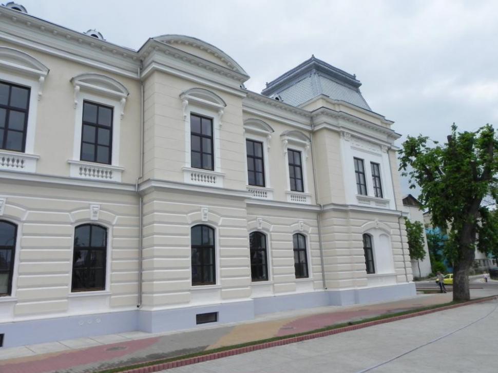 (P) Bârlad: centrul istoric şi cultural, redat publicului prin Regio 231554