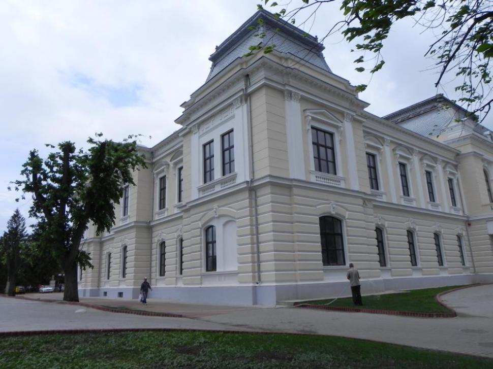 (P) Bârlad: centrul istoric şi cultural, redat publicului prin Regio 231555