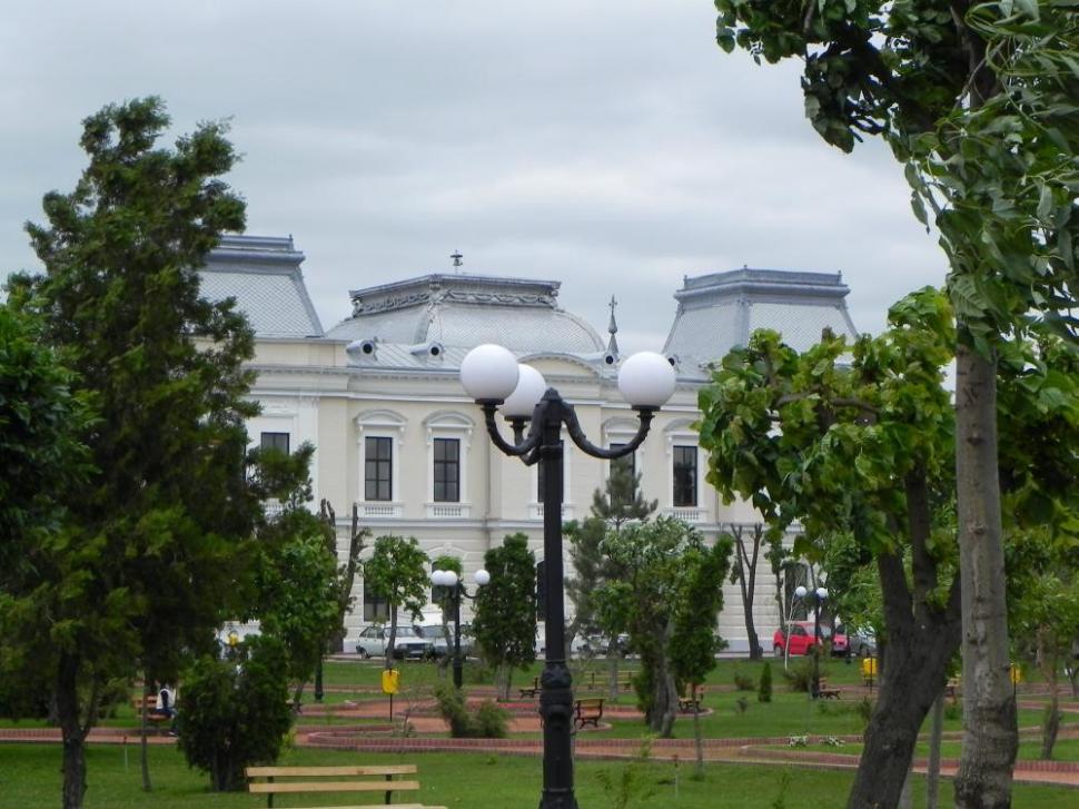 (P) Bârlad: centrul istoric şi cultural, redat publicului prin Regio 231560