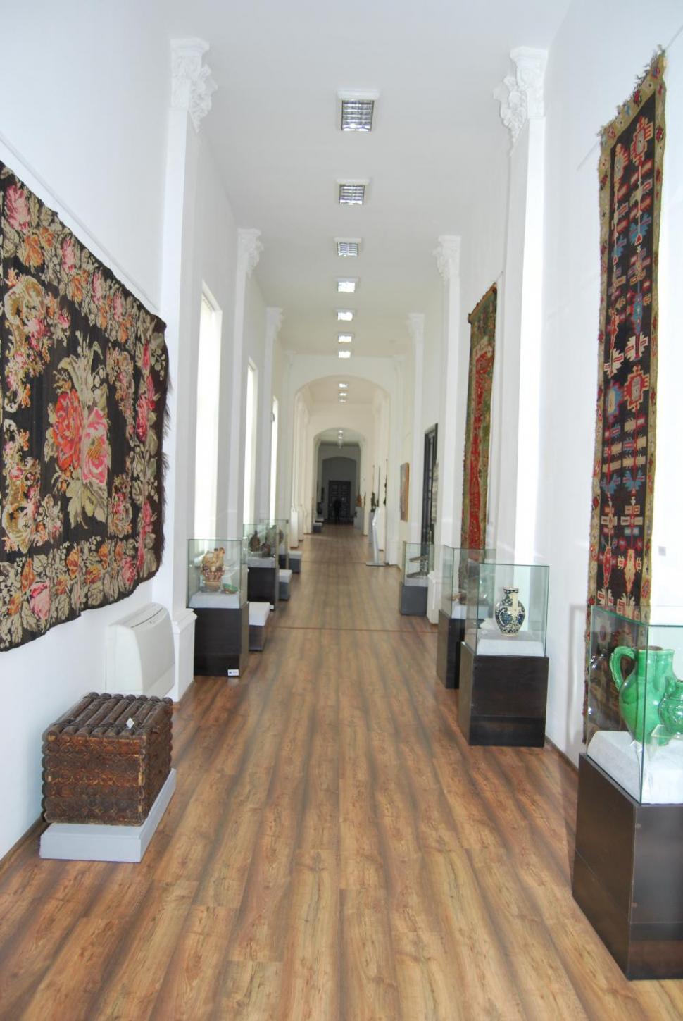 (P) Bârlad: centrul istoric şi cultural, redat publicului prin Regio 231572