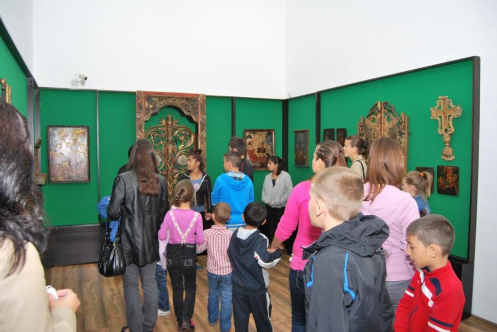 (P) Bârlad: centrul istoric şi cultural, redat publicului prin Regio 231574