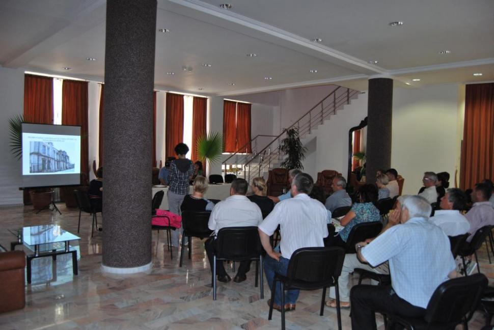 (P) Bârlad: centrul istoric şi cultural, redat publicului prin Regio 231580