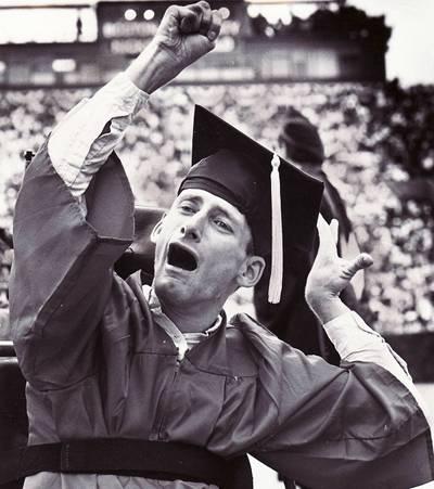 "Tatăl meu este EROUL care m-a ţinut în viaţă". O poveste impresionantă despre dragoste şi ambiţie 231870