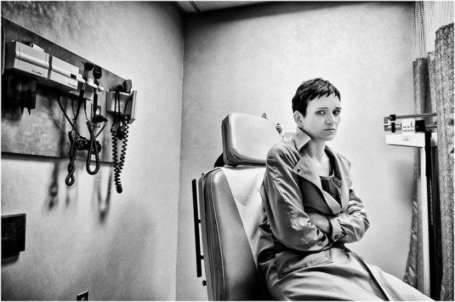 IMAGINI SFÂŞIETOARE. Cum distruge cancerul viaţa a doi tineri îndrăgostiţi 232229