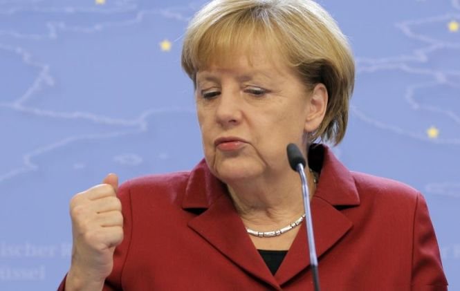 NSA: Obama nu a fost informat despre interceptarea convorbirilor lui Merkel