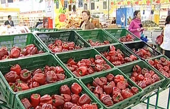 Income Magazine. Producătorii români nu au loc pe rafturile supermarketurilor