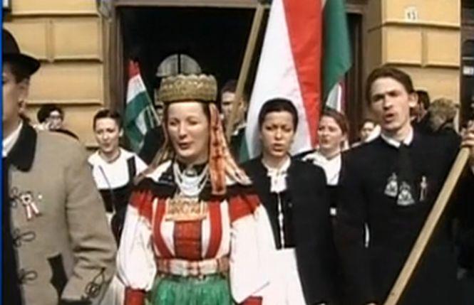 Limba maghiară ar putea deveni limbă oficială în justiţie