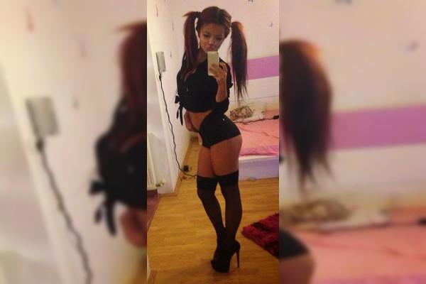 Cum s-a deghizat de Halloween această studentă din Timişoara. Este urmărită pe Facebook de peste 25.000 de oameni 233742