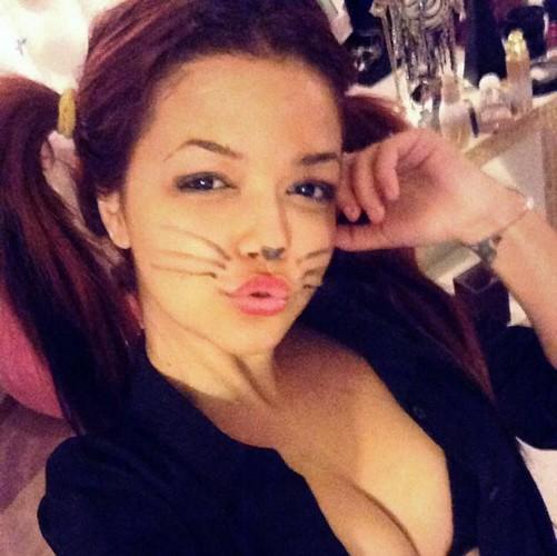 Cum s-a deghizat de Halloween această studentă din Timişoara. Este urmărită pe Facebook de peste 25.000 de oameni 233743