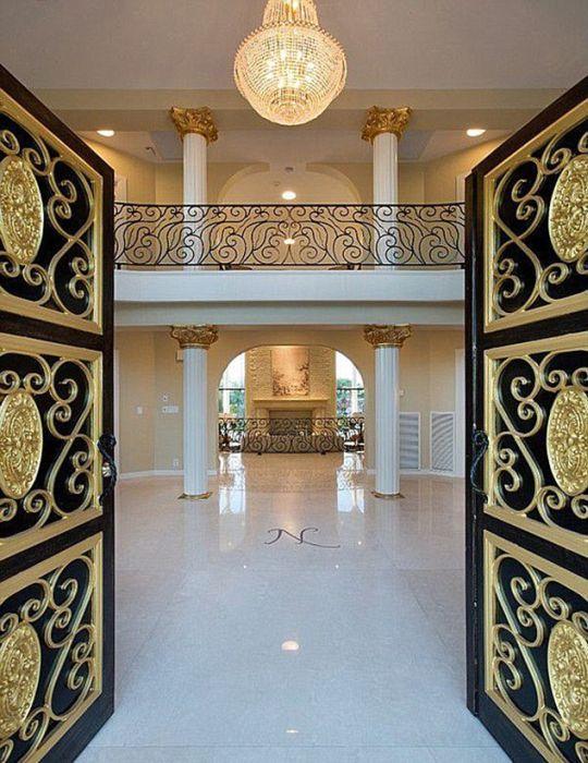 Casa asta a fost scoasă la vânzare, dar nimeni nu vrea să o cumpere. Află motivul uimitor 233979