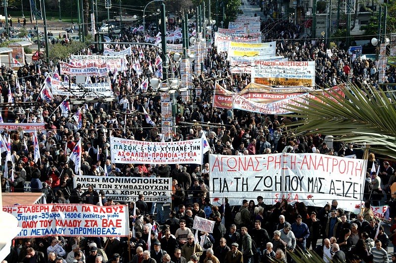 &quot;Grecia, închis pentru grevă!&quot; MAE îi avertizează pe cetăţenii români că traficul aerian şi transportul public vor fi date peste cap