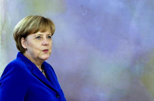 ANCHETĂ DE PROPORŢII în care apare şi numele cancelarului german Angela Merkel