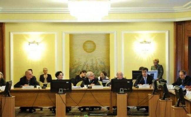 Comisia parlamentară pentru Roşia Montană a dat aviz NEGATIV privind exploatarea