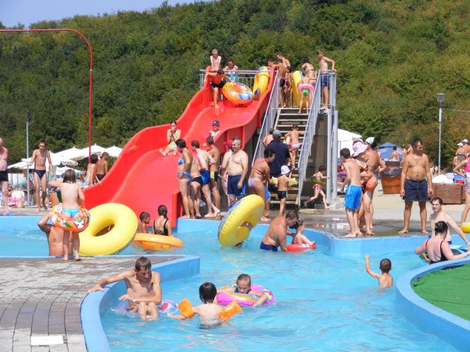 (P) Mai multă distracţie la Băile Figa după inaugurarea Aqualandului-ului 234339