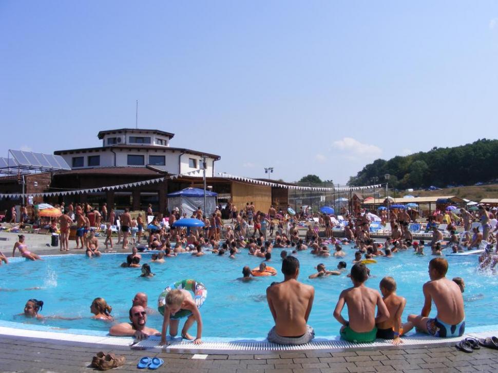 (P) Mai multă distracţie la Băile Figa după inaugurarea Aqualandului-ului 234344