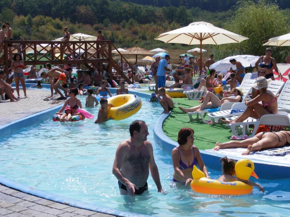 (P) Mai multă distracţie la Băile Figa după inaugurarea Aqualandului-ului 234346