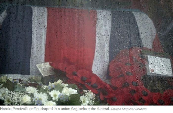 Acest EROU de război a murit singur: fără familie sau prieteni. Ce s-a întâmplat la înmormântarea lui a fost un adevărat MIRACOL 235118