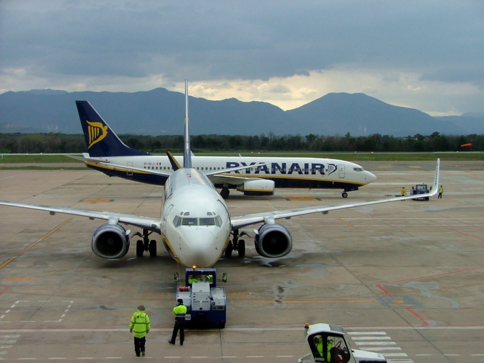 Ryanair va zbura din Bucureşti începând cu aprilie 2014