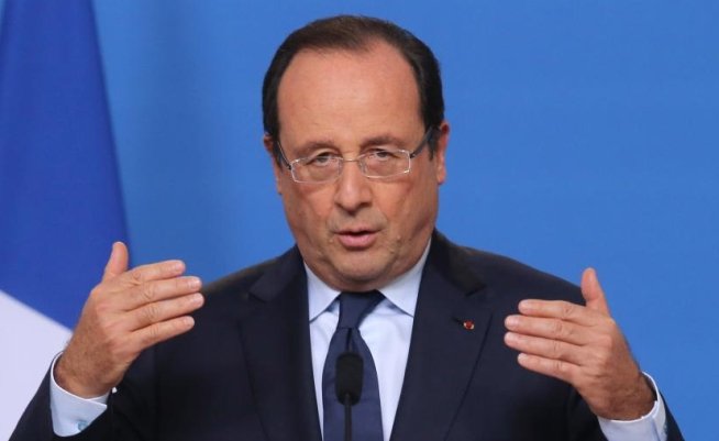 Francois Hollande, LA UN MINIM ISTORIC de popularitate. Marine Le Pen cere ANTICIPATE