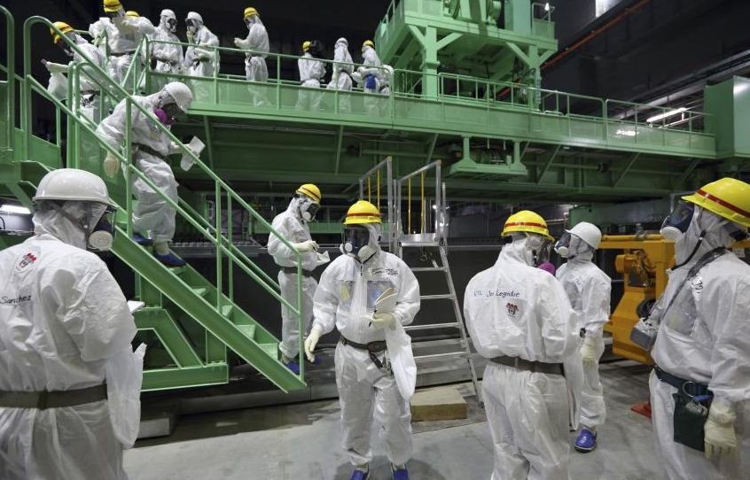 Japonia: TEPCO a început operaţiunea de scoatere a combustibilului nuclear de la Fukushima