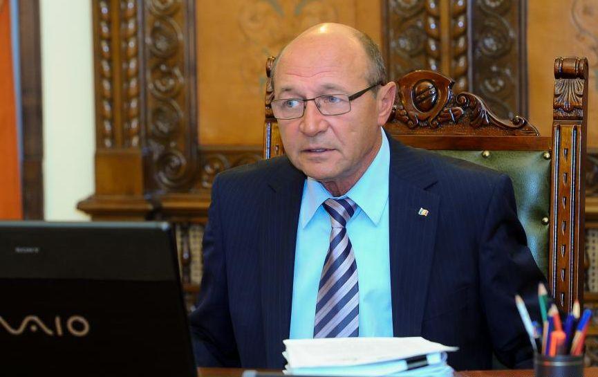 Şedinţa CSAT, convocată de Băsescu în perioada în care Ponta are pregătite întâlniri cu premierii mai multor state