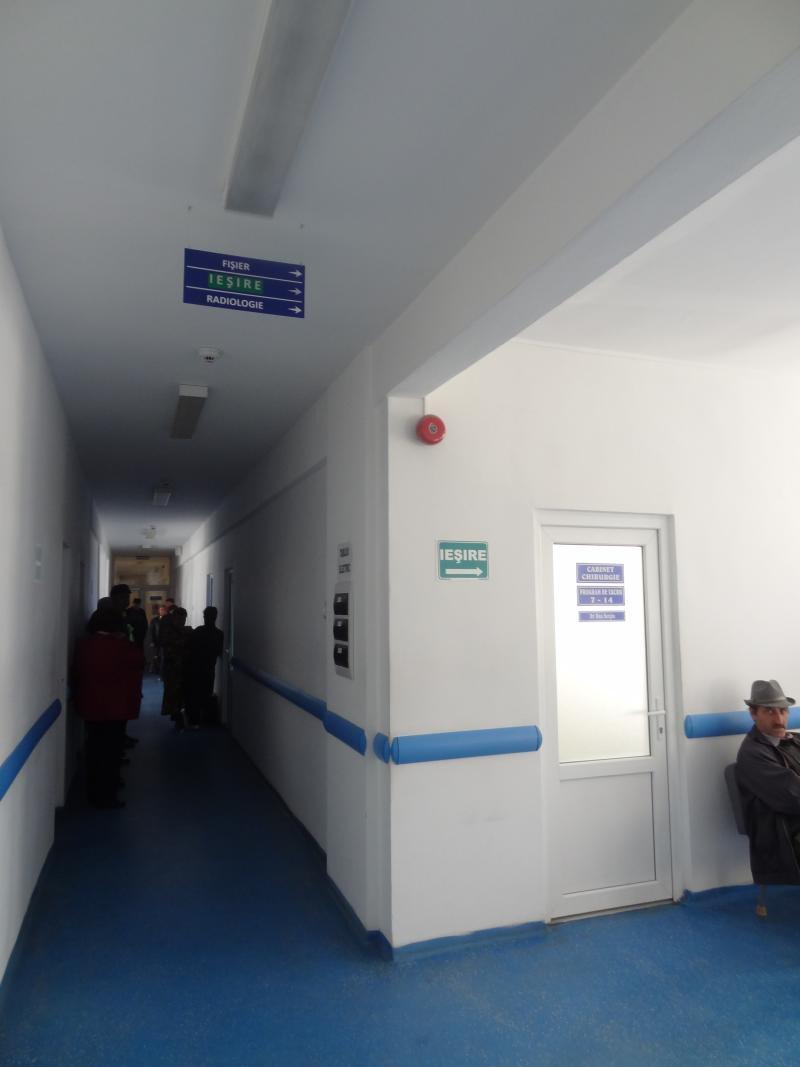 (P) Modernizarea ambulatoriului Moineşti - o lecţie de management sanitar, prin Regio 235668