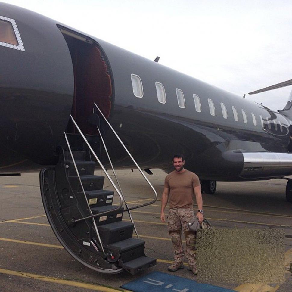 Aşa arată lumea unui jucător de poker profesionist. Luxul şi opulenţa sunt la ele acasă 237080