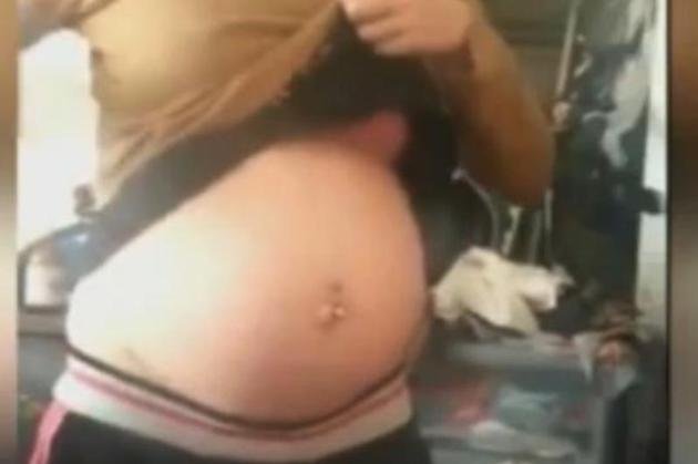 După ce a postat imaginile acestea pe internet, poliţia a venit la ea la uşă. Ce a făcut femeia gravidă