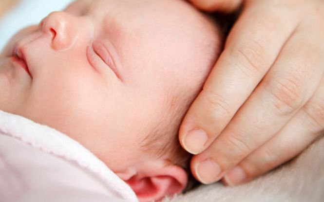 Caz şocant la Spitalul Judeţean din Slatina. Bebeluş născut cu malformaţii, după ce medicii au dat asigurări că este sănătos