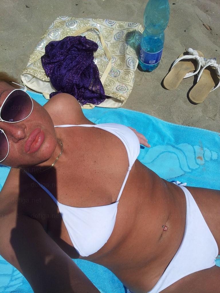 Postează în fiecare zi poze cu ea, iar porecla ei a ajuns să fie "fata cu sclipici" 237806