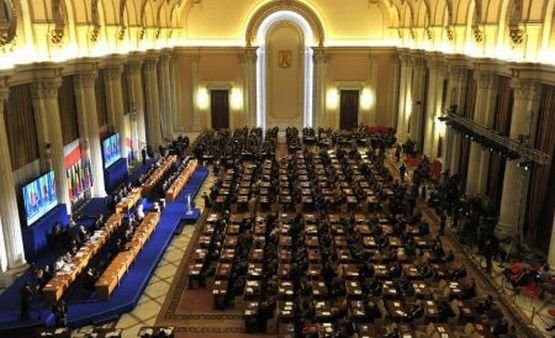 ANI vs. parlamentari, un nou război: Codul de conduită, transformat în proiect de lege