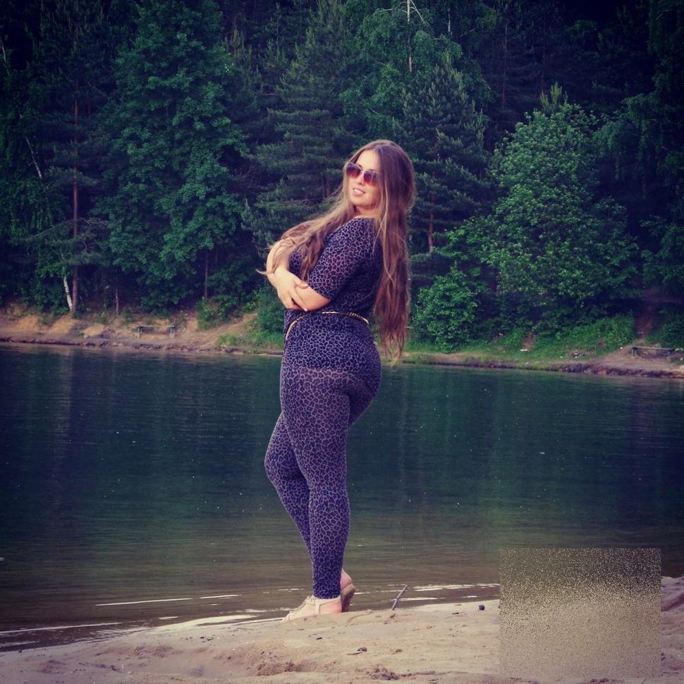 Ea este modelul care a dat peste cap tiparele modei. "Refuz să intru în şablonul 90-60-90" 238293