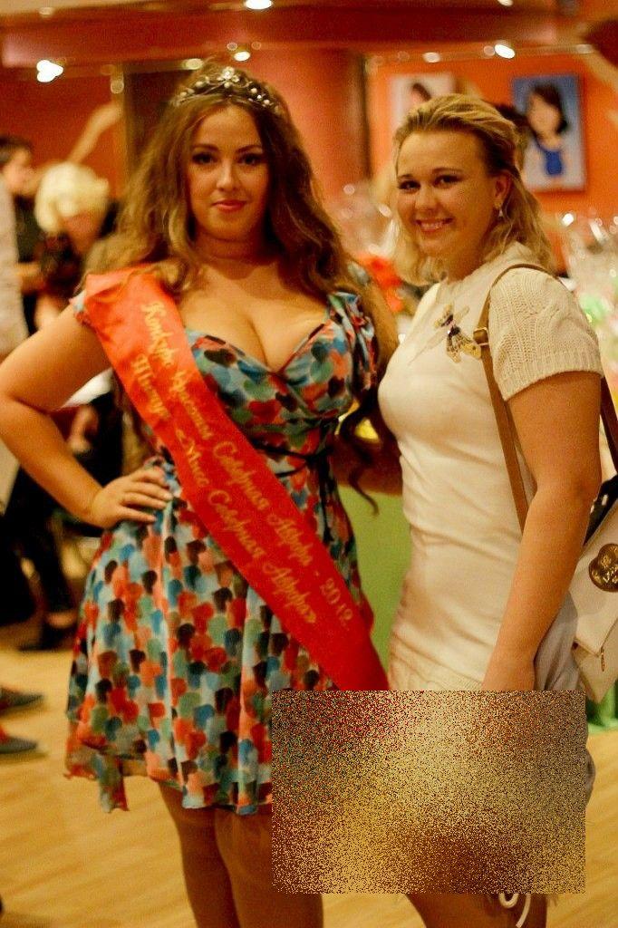 Ea este modelul care a dat peste cap tiparele modei. "Refuz să intru în şablonul 90-60-90" 238296