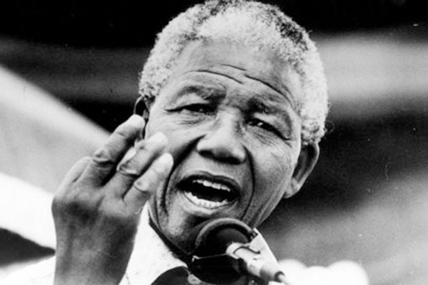 Gestul impresionant pe care cele mai puternice state ale lumii l-au făcut la aflarea veştii morţii lui Nelson Mandela. &quot;Voi face totul să învăţ de la el&quot;