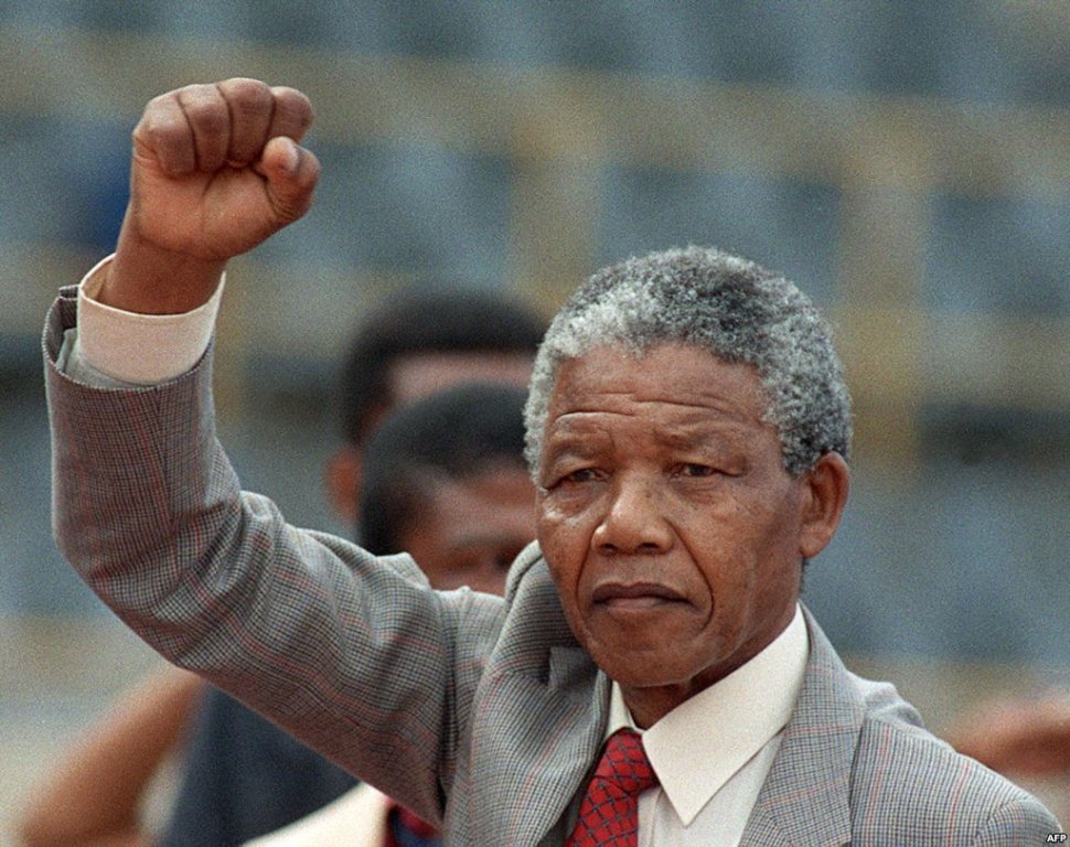 NELSON MANDELA, simbolul LIBERTĂŢII. A crezut în puterea cuvântului şi a faptelor