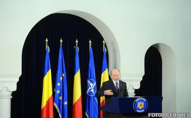 Băsescu: Majoritatea parlamentară USL continuă lovitura de stat începută în vară. Voi trimite înapoi Codul Penal