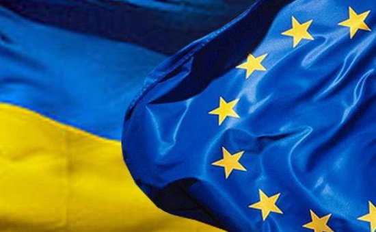 Uniunea Europeană a SUSPENDAT lucrările la acordul de asociere cu Ucraina