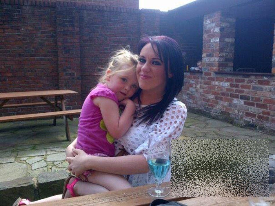 Este mama a şase copii, dar a crezut că îşi vede sfârşitul, după o seară în oraş. Ce i s-a întâmplat după ce a comandat o băutură la bar 239803