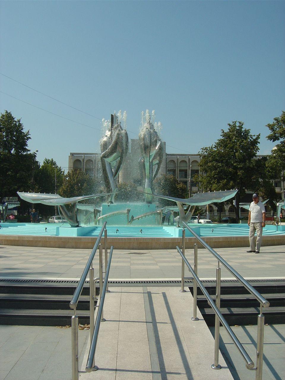 (P) Zona Promenadei din Brăila  - un spectacol cotidian regizat de Regio 238849