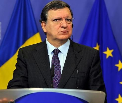 Comisia Europeană: Decizia S&amp;P de a reduce ratingul UE este greşită