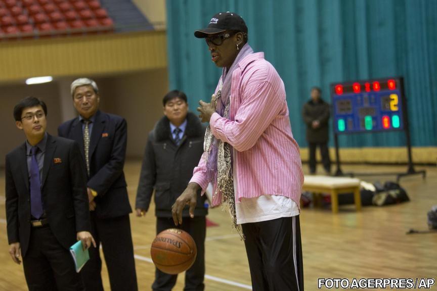 Dennis Rodman a condus primul antrenament în Coreea de Nord 240243