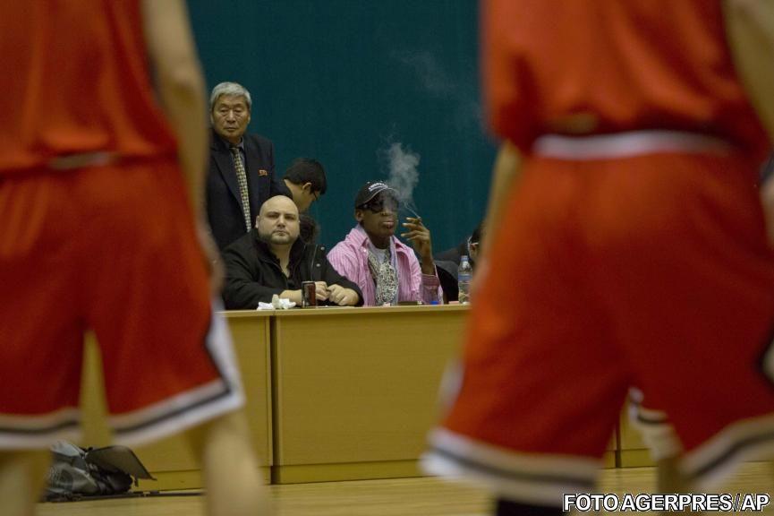 Dennis Rodman a condus primul antrenament în Coreea de Nord 240244